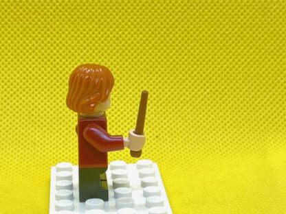 LEGO 75964 Minifigures - Ron Weasley Big R on Sweater, short legs - Image 4