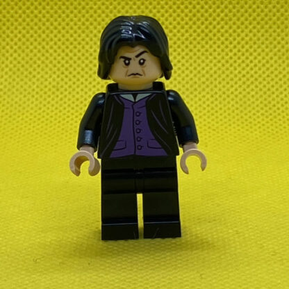 LEGO Minifigure Professor Severus Snape, Dark Purple Shirt - Image 3