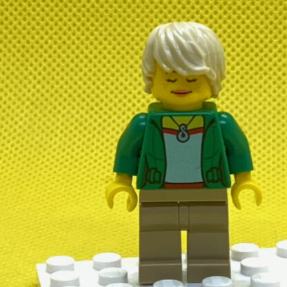 LEGO Cheerful Rider Minifigure - Image 5