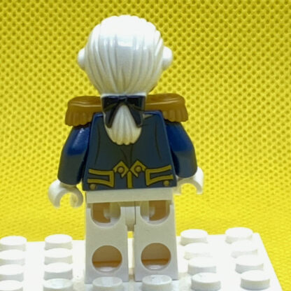 LEGO Admiral Minifigure - Image 4