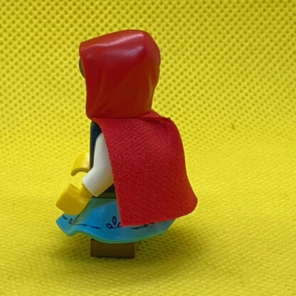 LEGO Little Red Riding Hood Minifigure - Image 2