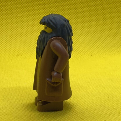 USED LEGO Harry Potter  Rubeus Hagrid, Yellow Head - Image 4