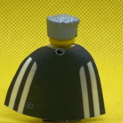 USED LEGO Minifigure Madame Hooch - Image 3