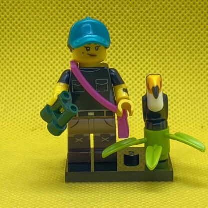 LEGO Birdwatcher Minifigure - Image 2