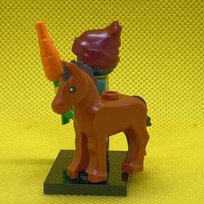 LEGO Horse and Groom Minifigure - Image 5