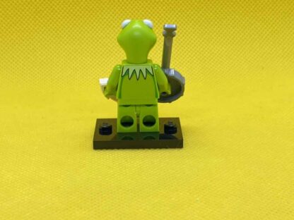 LEGO The Muppets Kermit the Frog Minifigure - Image 3