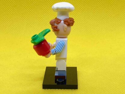 LEGO The Muppets Swedish Chef Minifigure - Image 4