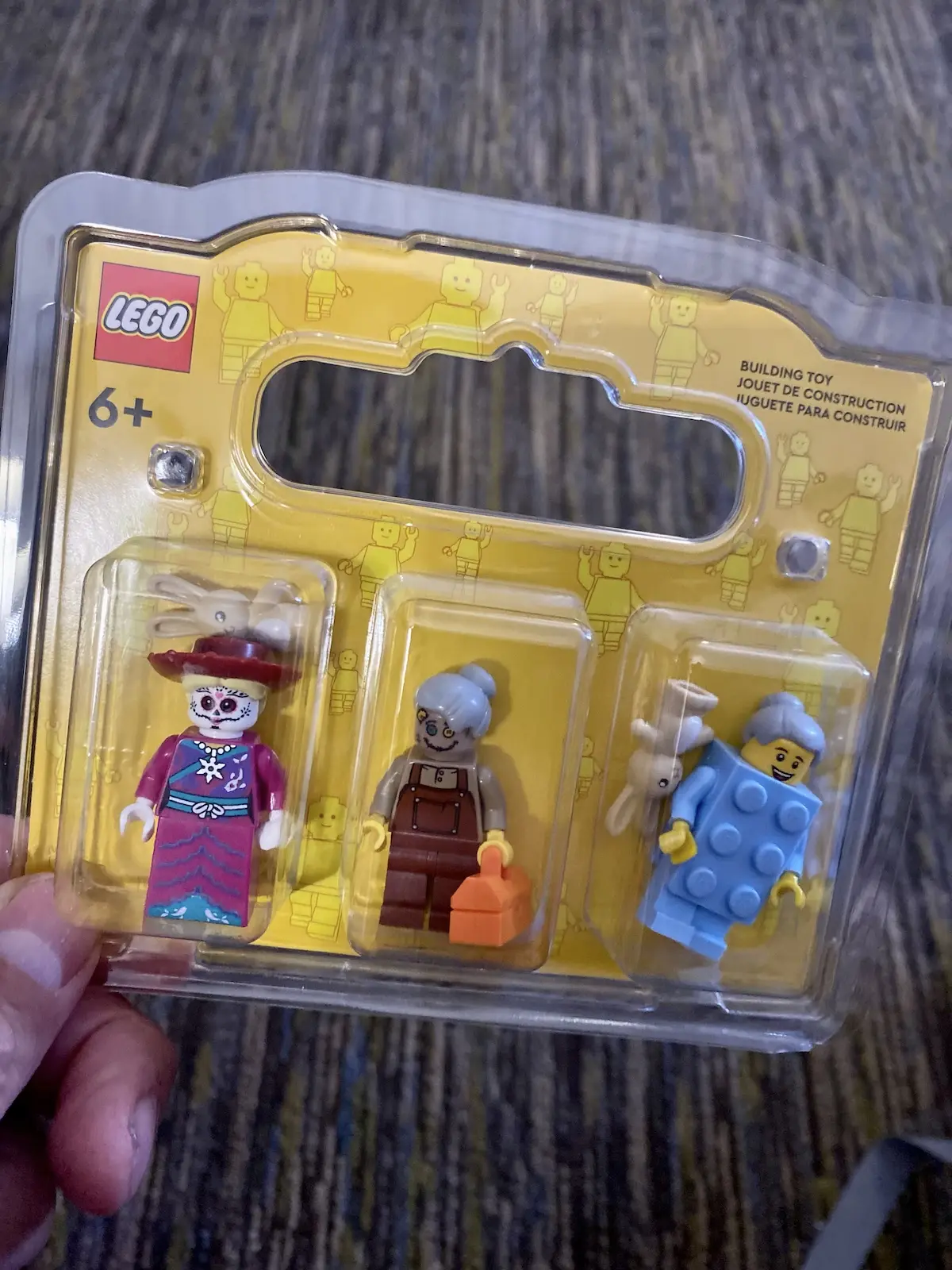 LEGO Minifigure Factory provides customizable figures for $12