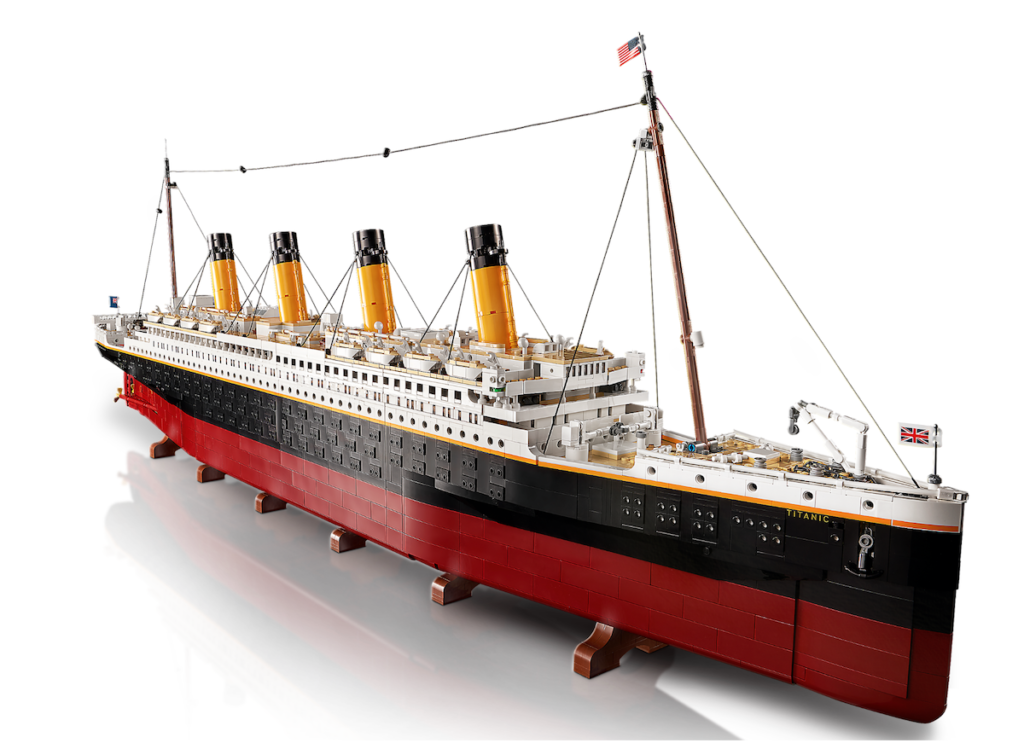 LEGO 10294 The Titanic