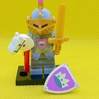 LEGO Knight of the Yellow Castle Minifigure