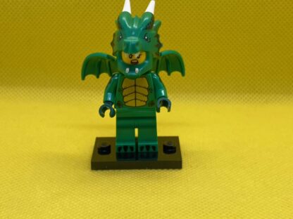 LEGO Green Dragon Costume Minifigure Series 23 - Image 2