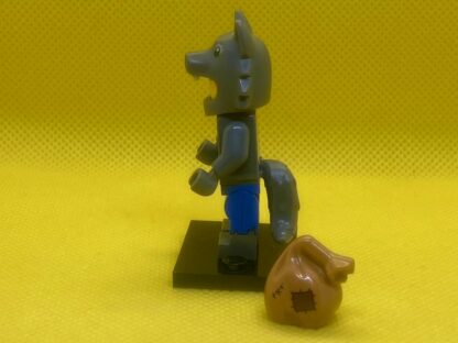 LEGO Wolf Costume Minifigure Series 23 - Image 4