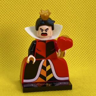 Lego Queen of Hearts Minifigure