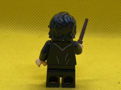 LEGO Harry Potter Minifigure Black Suit, White Bow Tie - Image 3