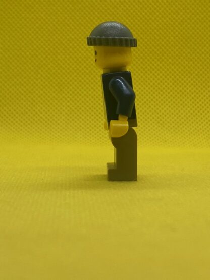 LEGO Pool Player Minifigure - Image 4