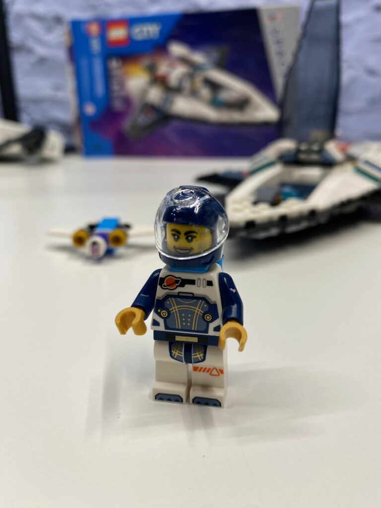 LEGO 60430 Interstellar Spaceship Minifigure