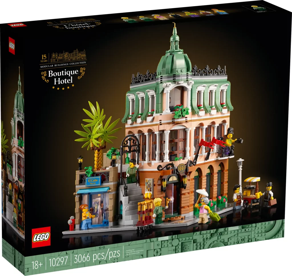 LEGO Boutique Hotel Box Front