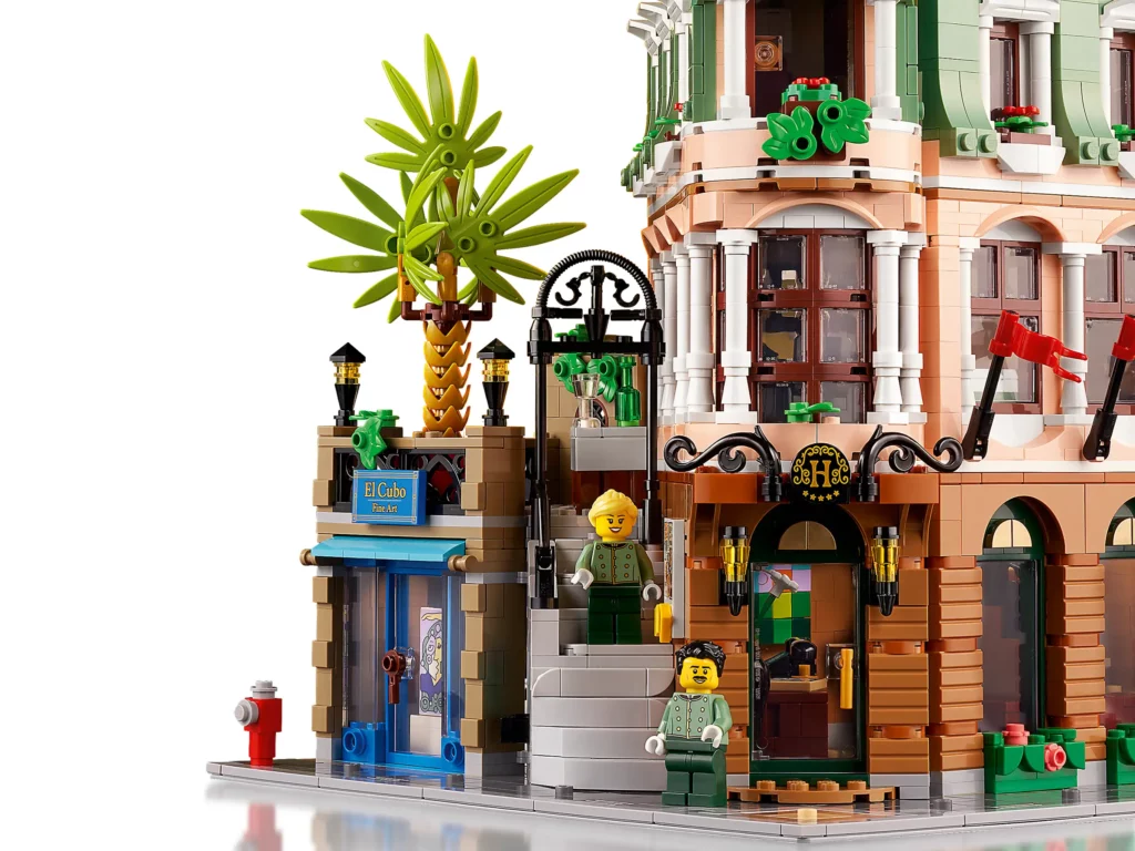 LEGO Boutique Hotel Details