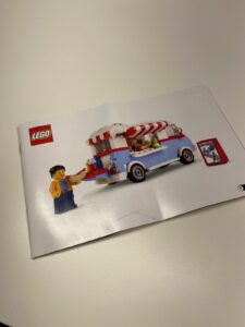 LEGO Retro Food Truck Instructions