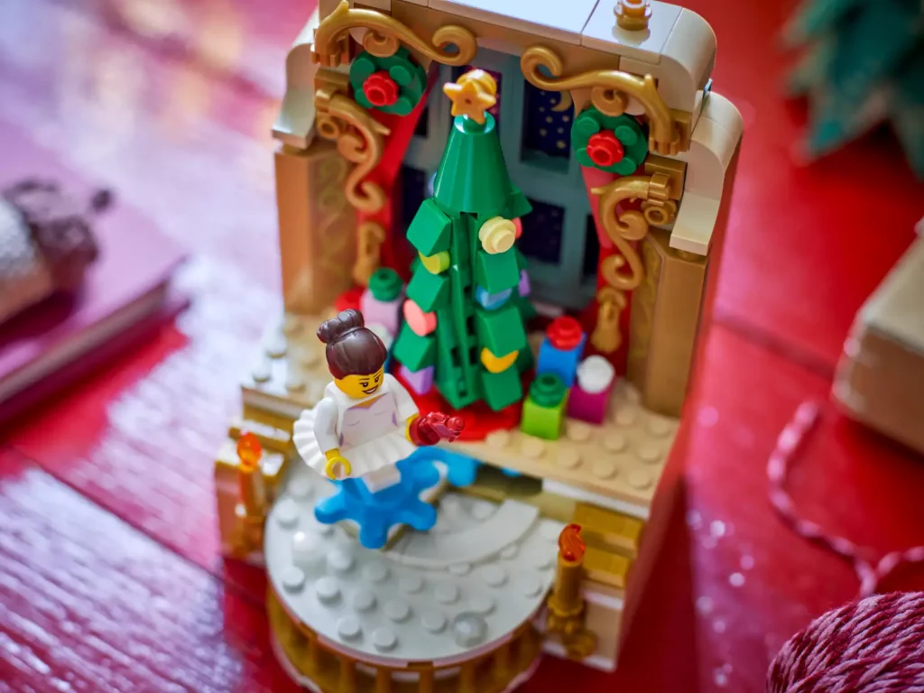 LEGO® Ballerina and Nutcracker Scene  Details